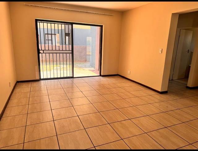 2 BEDROOM PROPERTY TO RENT IN CASHAN